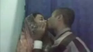 এই পুরানো ট্রলপ একটি ...